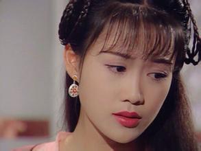 鼻子长的女明星_塌鼻子也好看_IU塌鼻子美